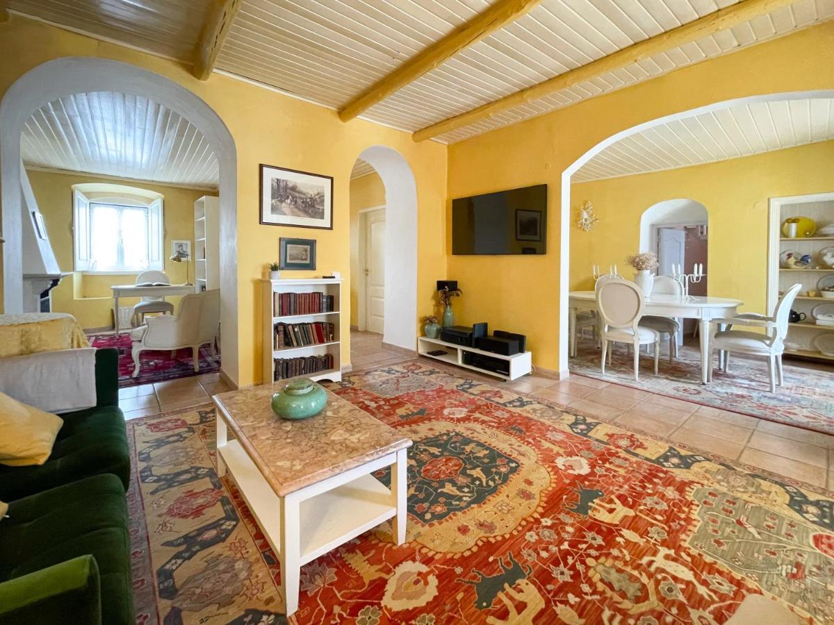 אלקוטים Charming Countryside Home With Fireplace & Patio מראה חיצוני תמונה